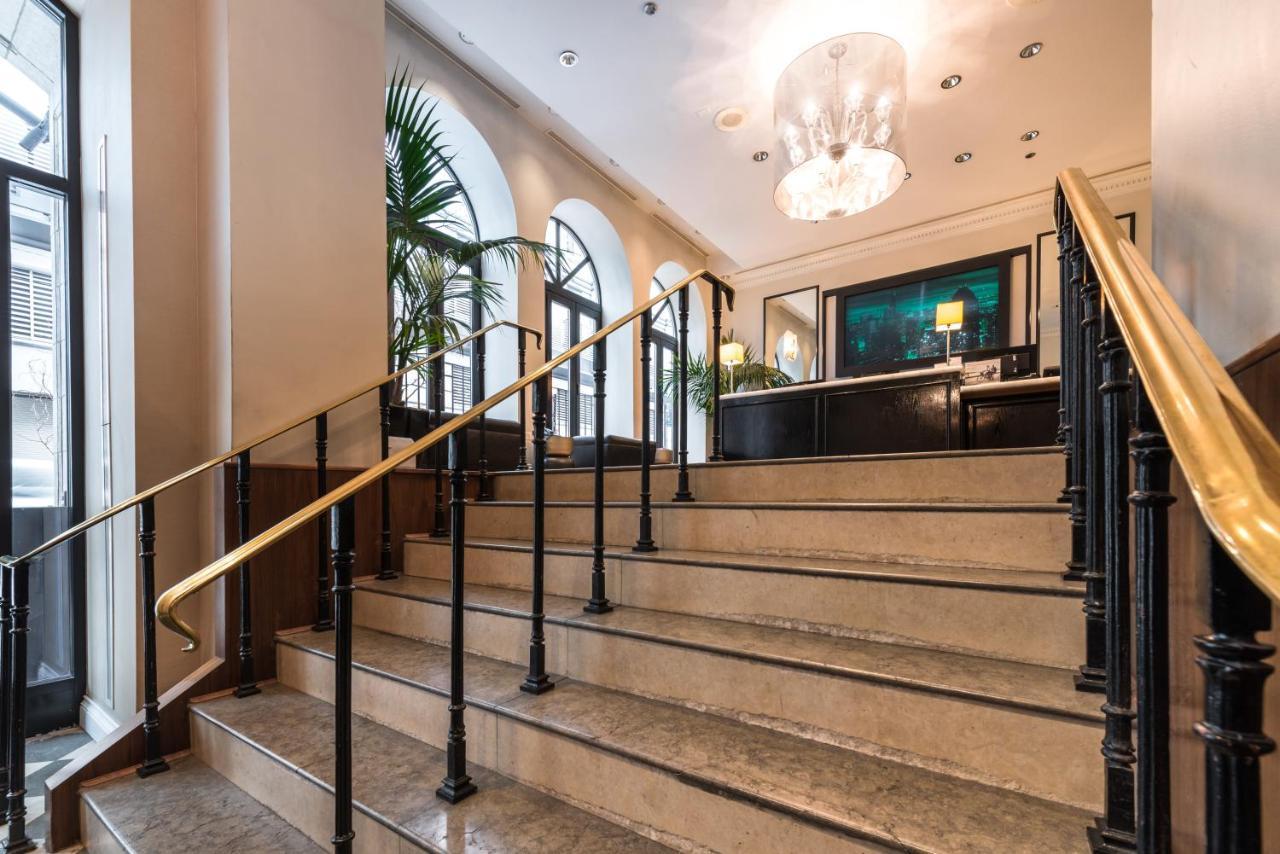 Holiday Inn Express Chicago - Magnificent Mile By Ihg Екстер'єр фото