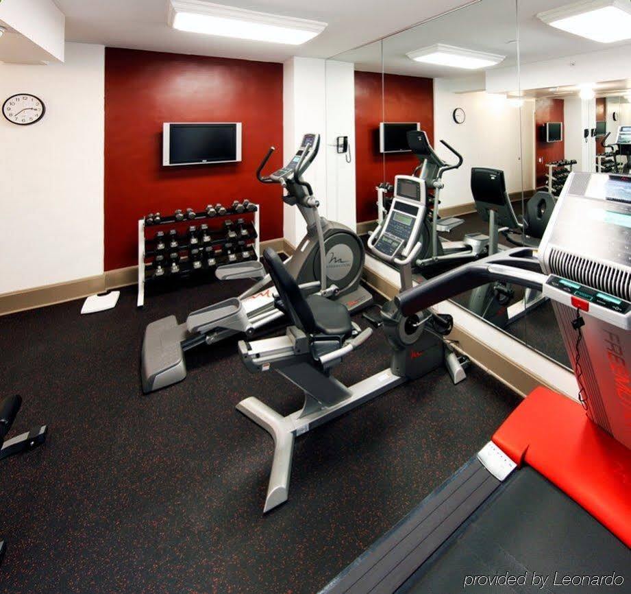 Holiday Inn Express Chicago - Magnificent Mile By Ihg Екстер'єр фото