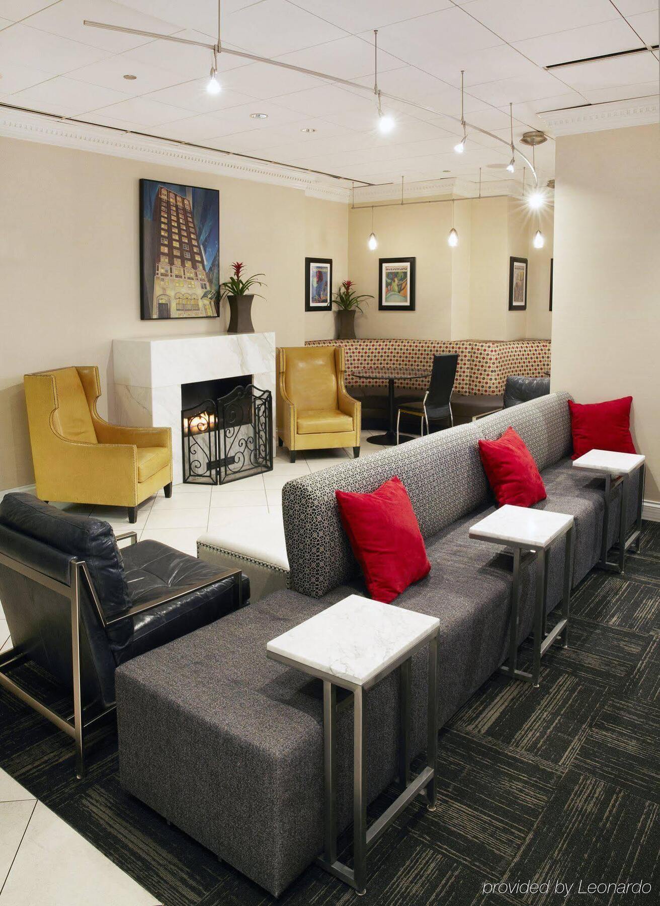 Holiday Inn Express Chicago - Magnificent Mile By Ihg Екстер'єр фото