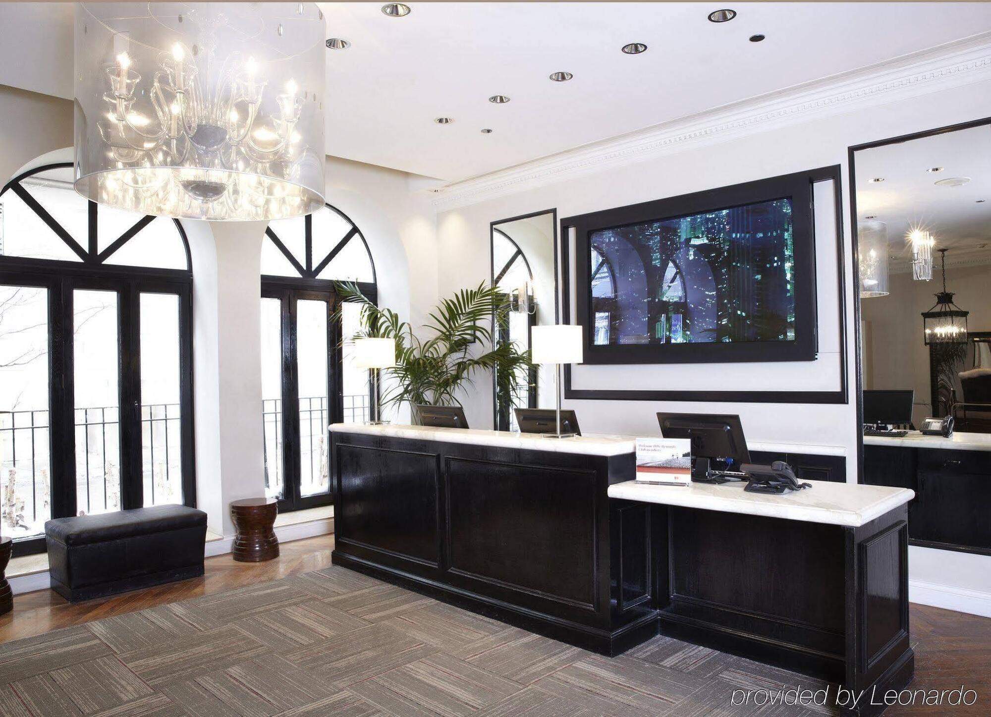 Holiday Inn Express Chicago - Magnificent Mile By Ihg Екстер'єр фото