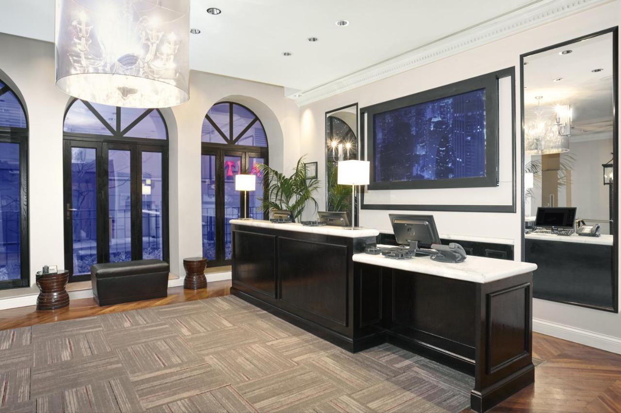 Holiday Inn Express Chicago - Magnificent Mile By Ihg Екстер'єр фото